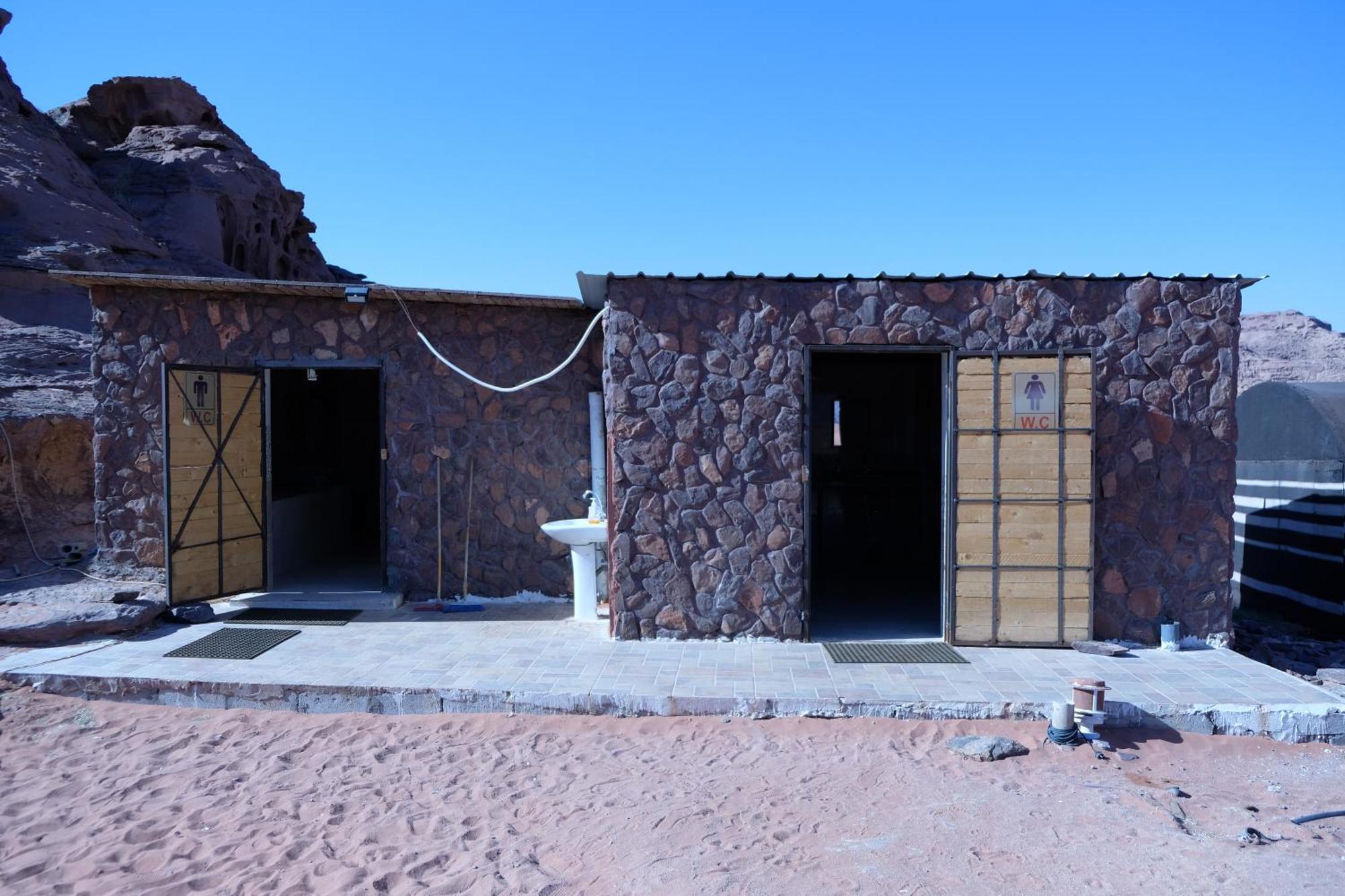 Khaled'S Camp Hotell Wadi Rum Exteriör bild